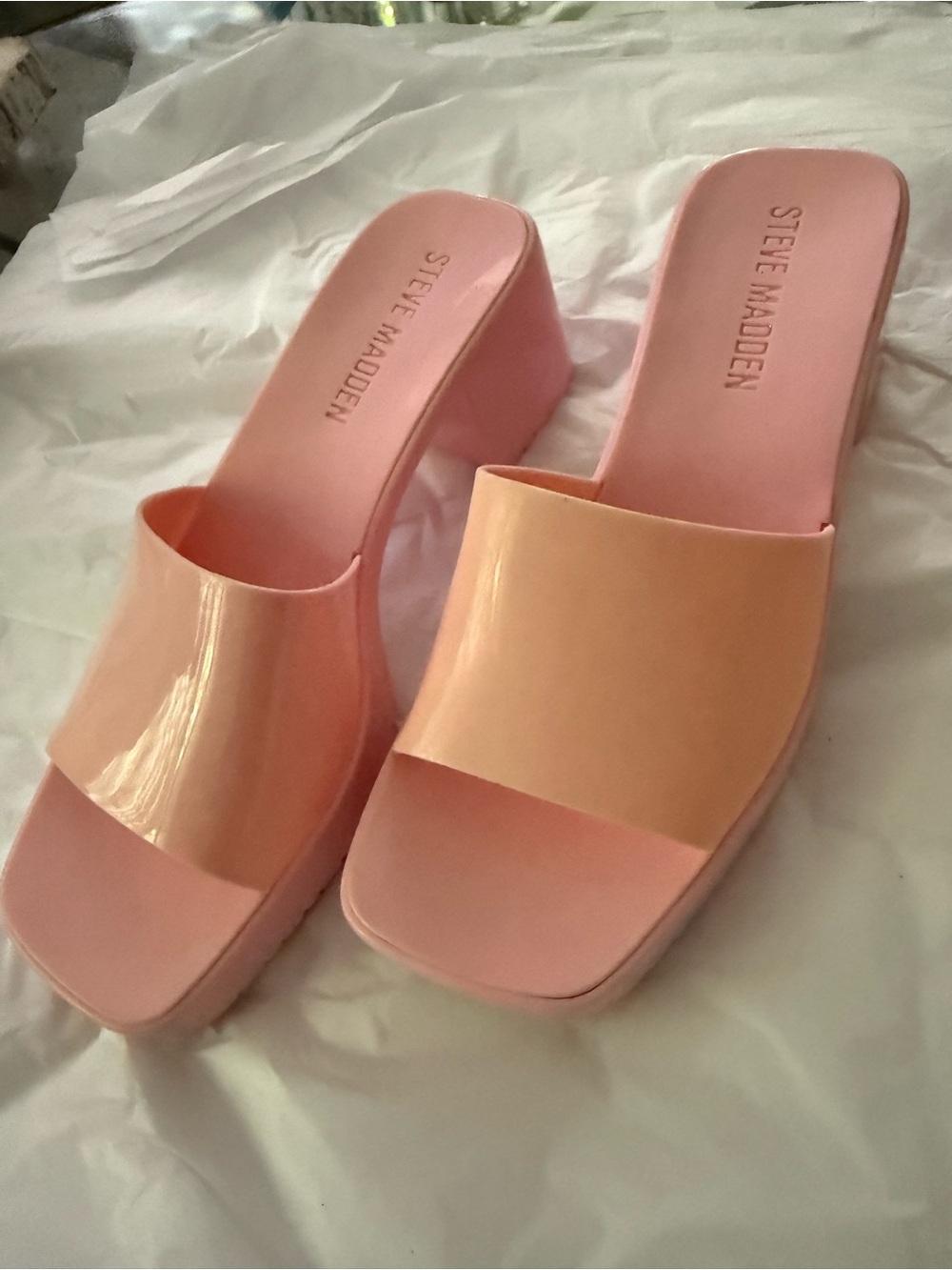 Steve Madden Pastel Pink Patent Platform Slide Mules